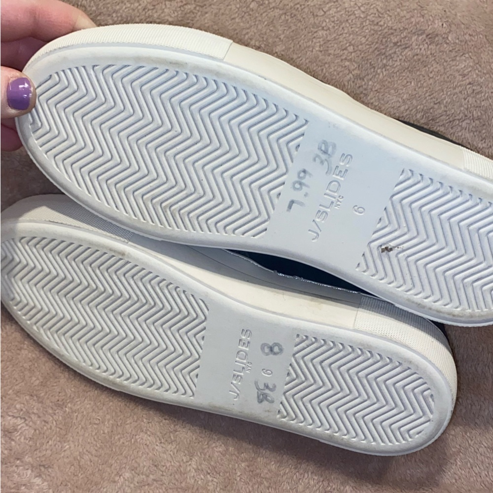 J Slides Aztec Sneaker - Picture 6 of 6